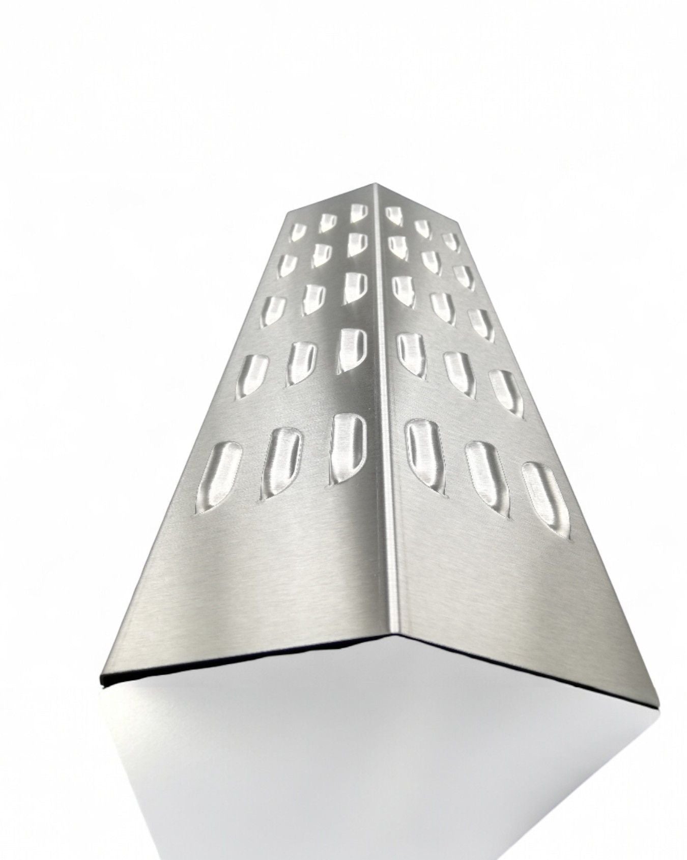 1350 × 1690px 40021-3-Photoroom